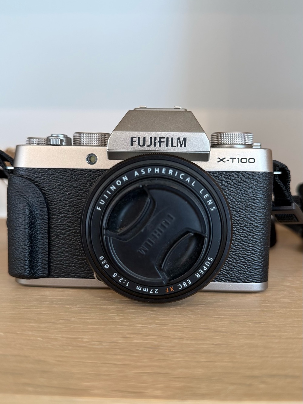 Fujifilm X-T100 Mirrorless Camera + Lens